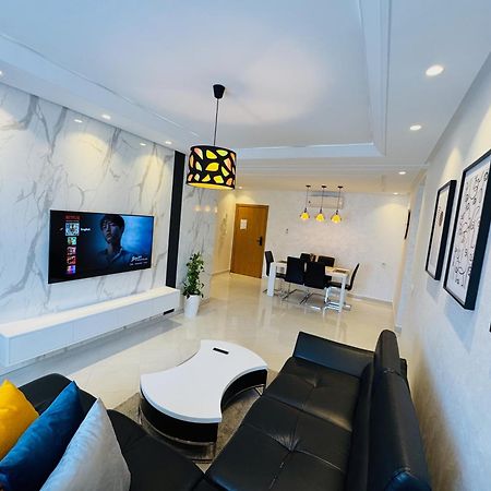 Modern Apartment In The Heart Of Tanger Extérieur photo