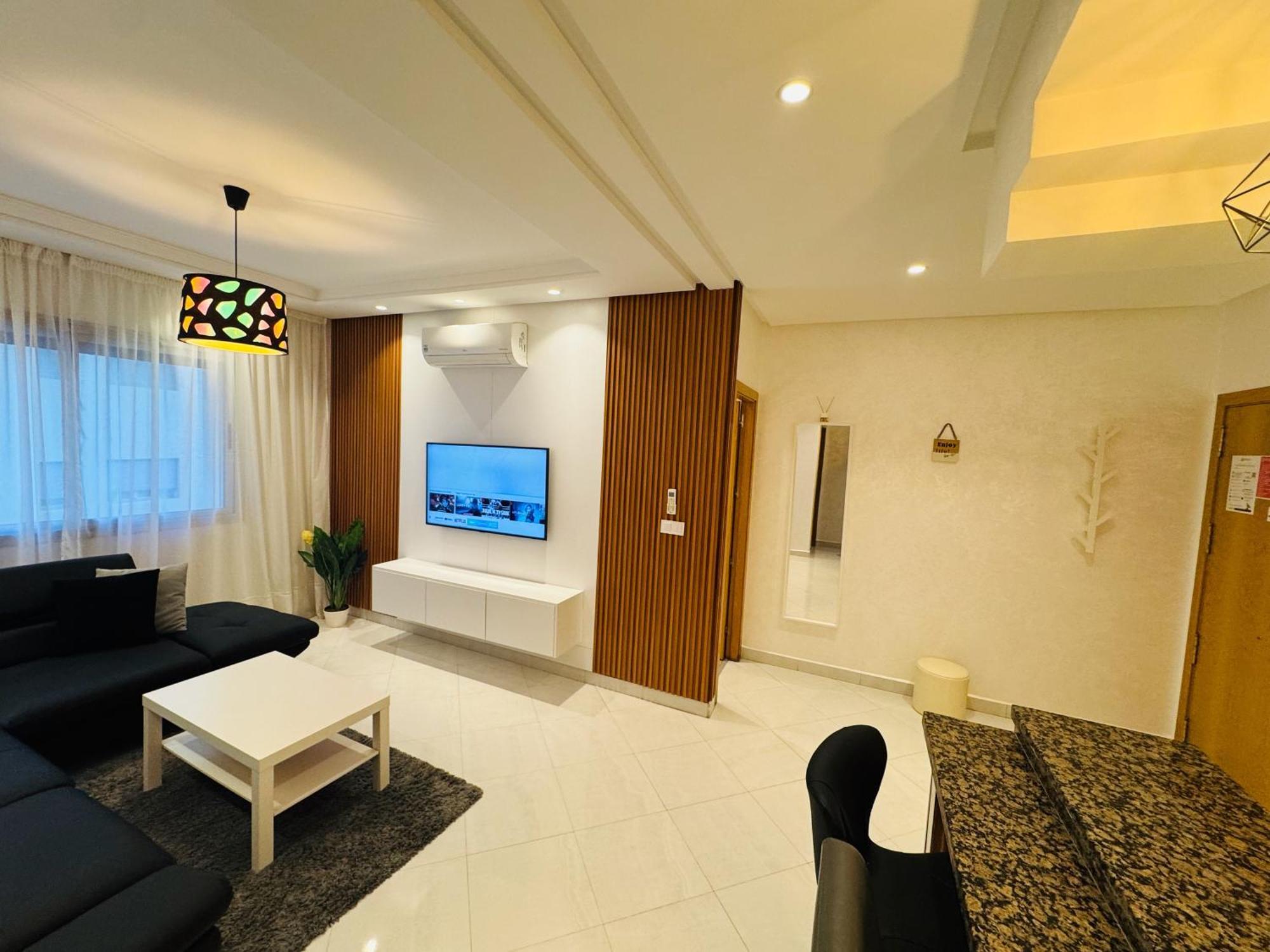 Modern Apartment In The Heart Of Tanger Extérieur photo